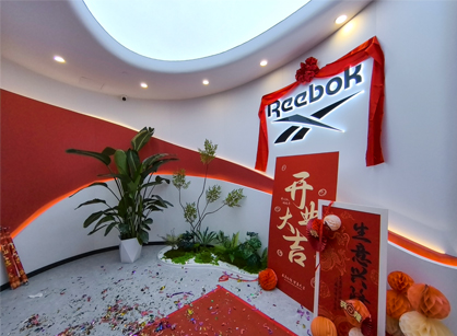 �Ϻ��в���ҵ���ܲ��깤������������ҵ������